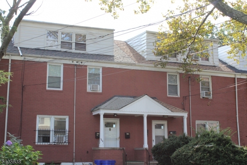 Property Photo:  346 Shaler Blvd  NJ 07657 