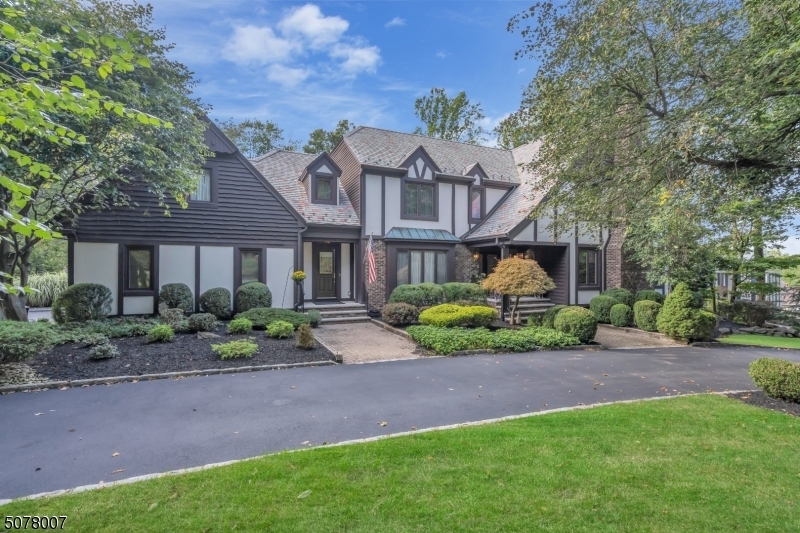 Property Photo: 9 Nottingham Way NJ 07059