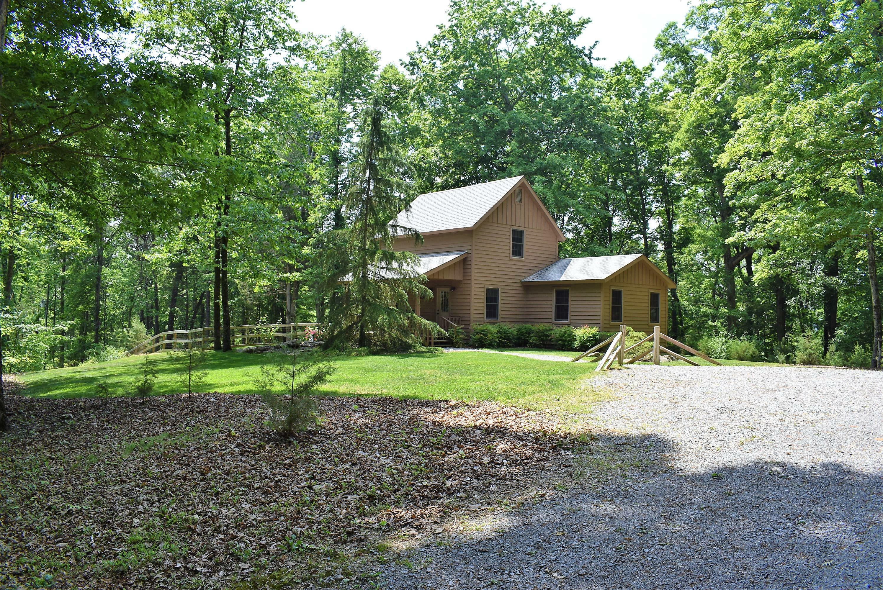 Property Photo: 740 County Road 319 TN 37826