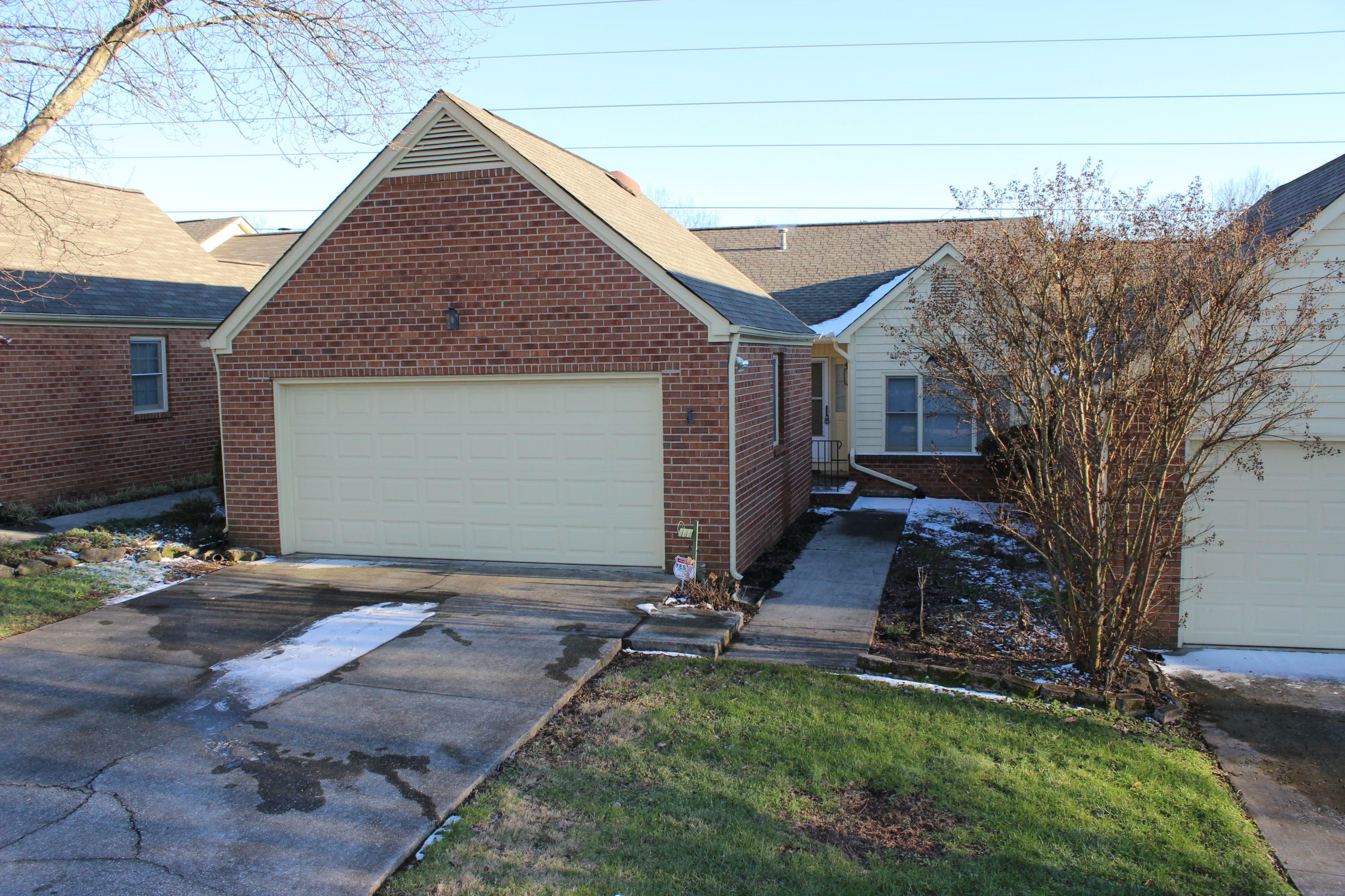 Property Photo:  8430 Woodbend Tr  TN 37919 