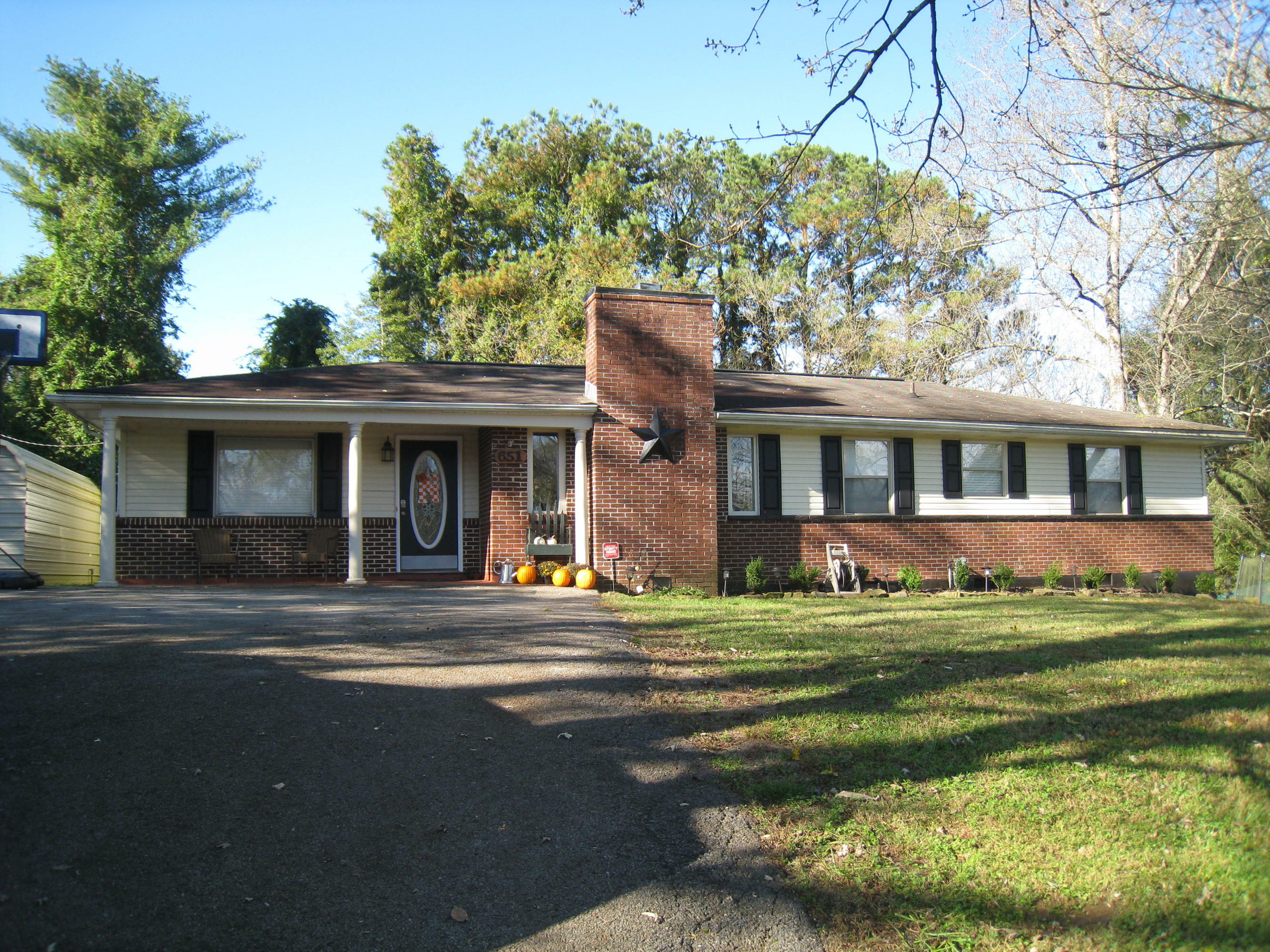 Property Photo:  651 Peachtree Ln  TN 37763 