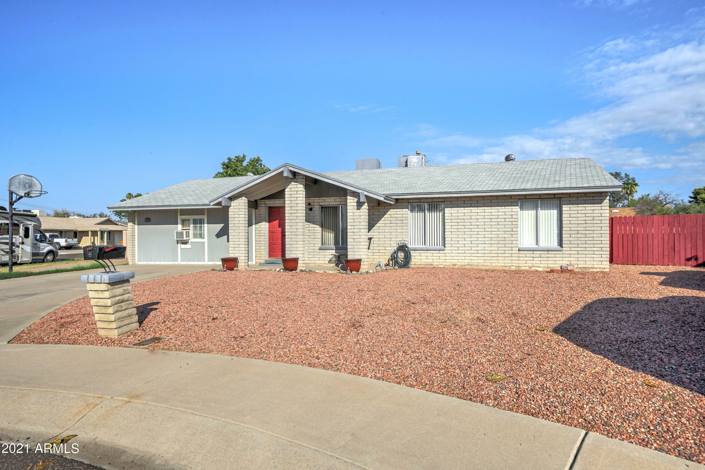 Property Photo:  9837 N 37th Drive  AZ 85051 