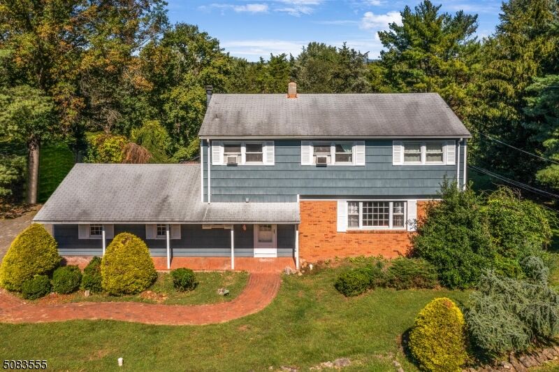 Property Photo: 10 Dreahook Rd NJ 08876