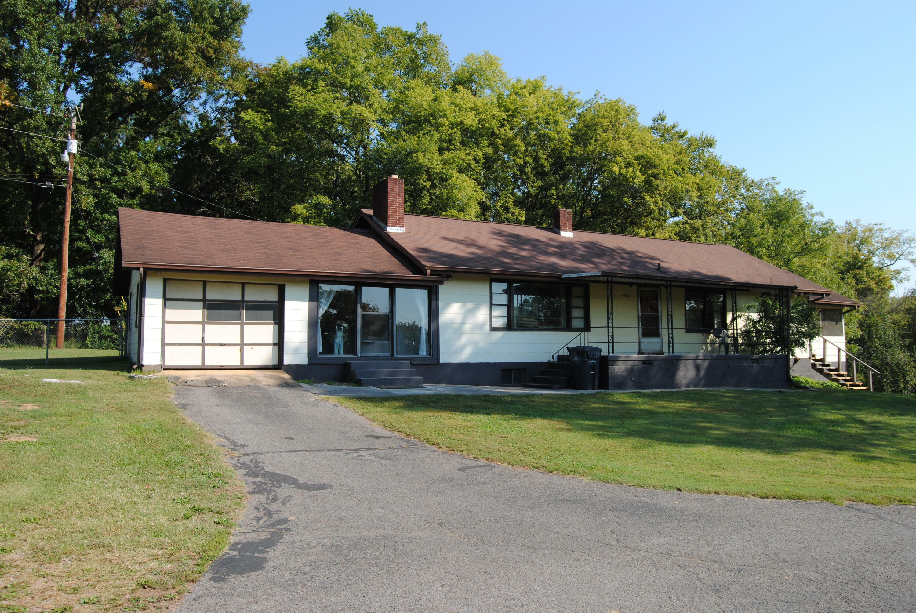 Property Photo:  3922 Sullivan Rd  TN 37921 