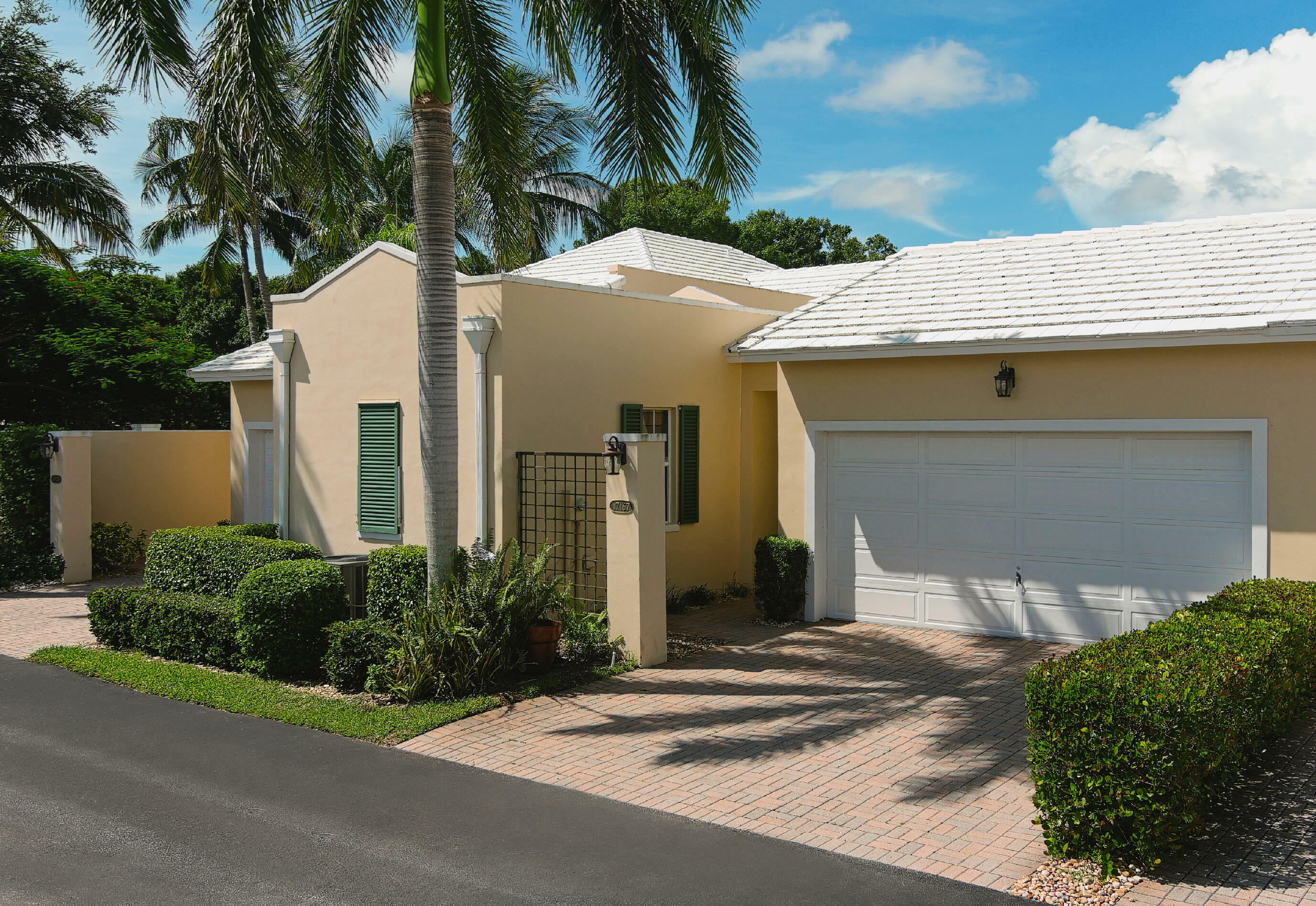 Property Photo:  17167 Bermuda Village Drive 17167  FL 33487 