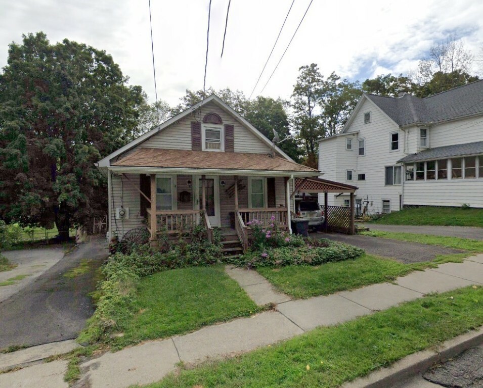 Property Photo:  143 Pennsylvania Avenue  NY 13903 