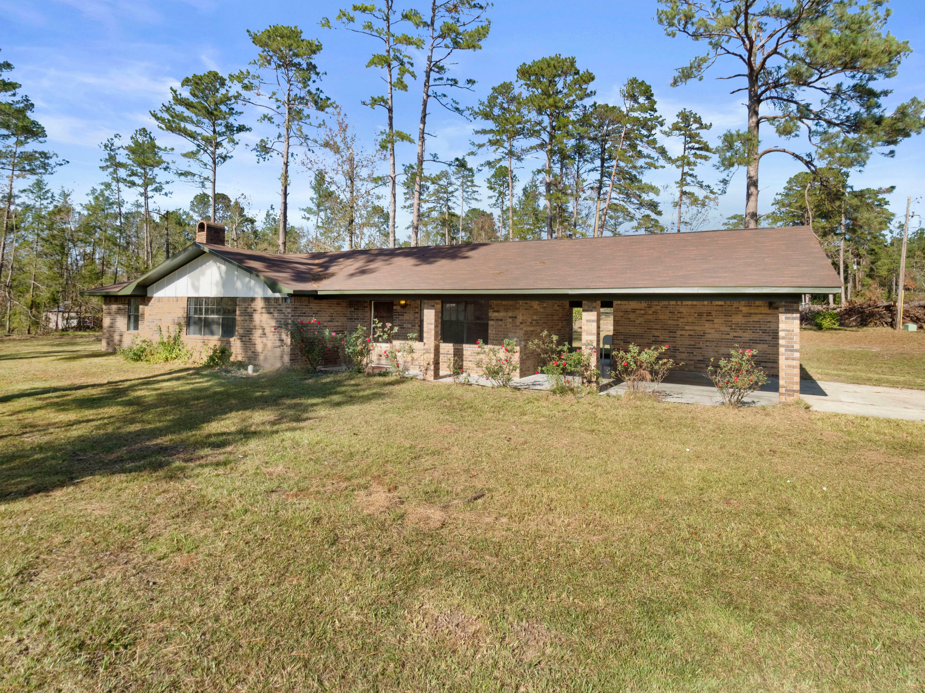 Property Photo:  141 Neff Ln  LA 71446 