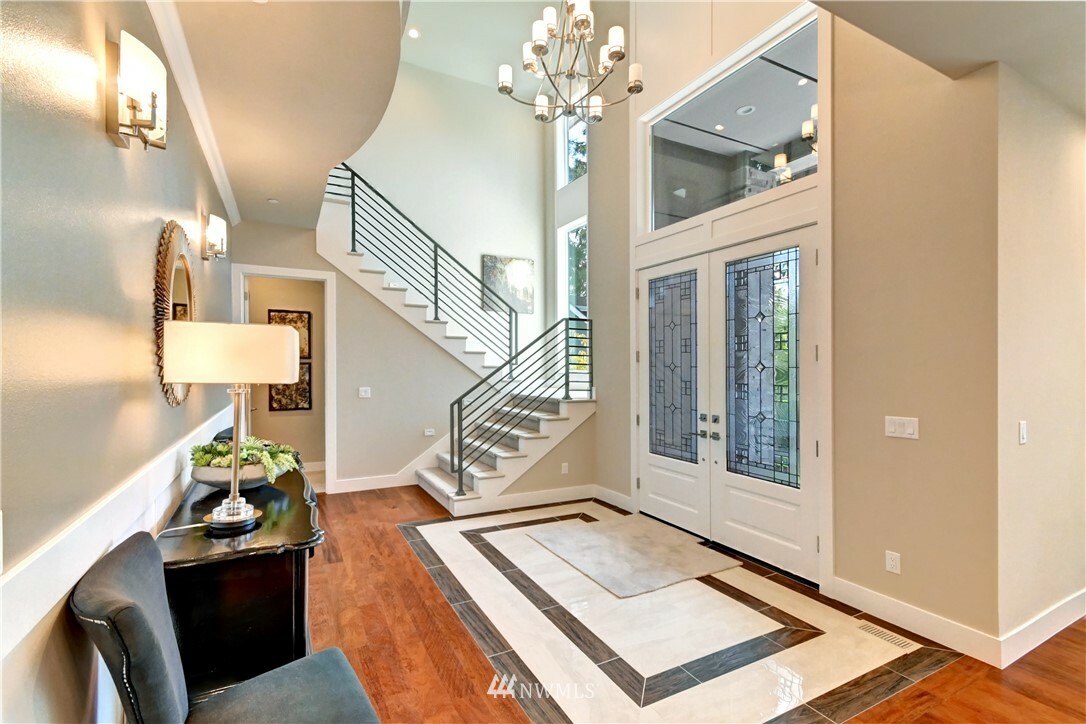 Property Photo: 4510 86th Avenue SE WA 98040