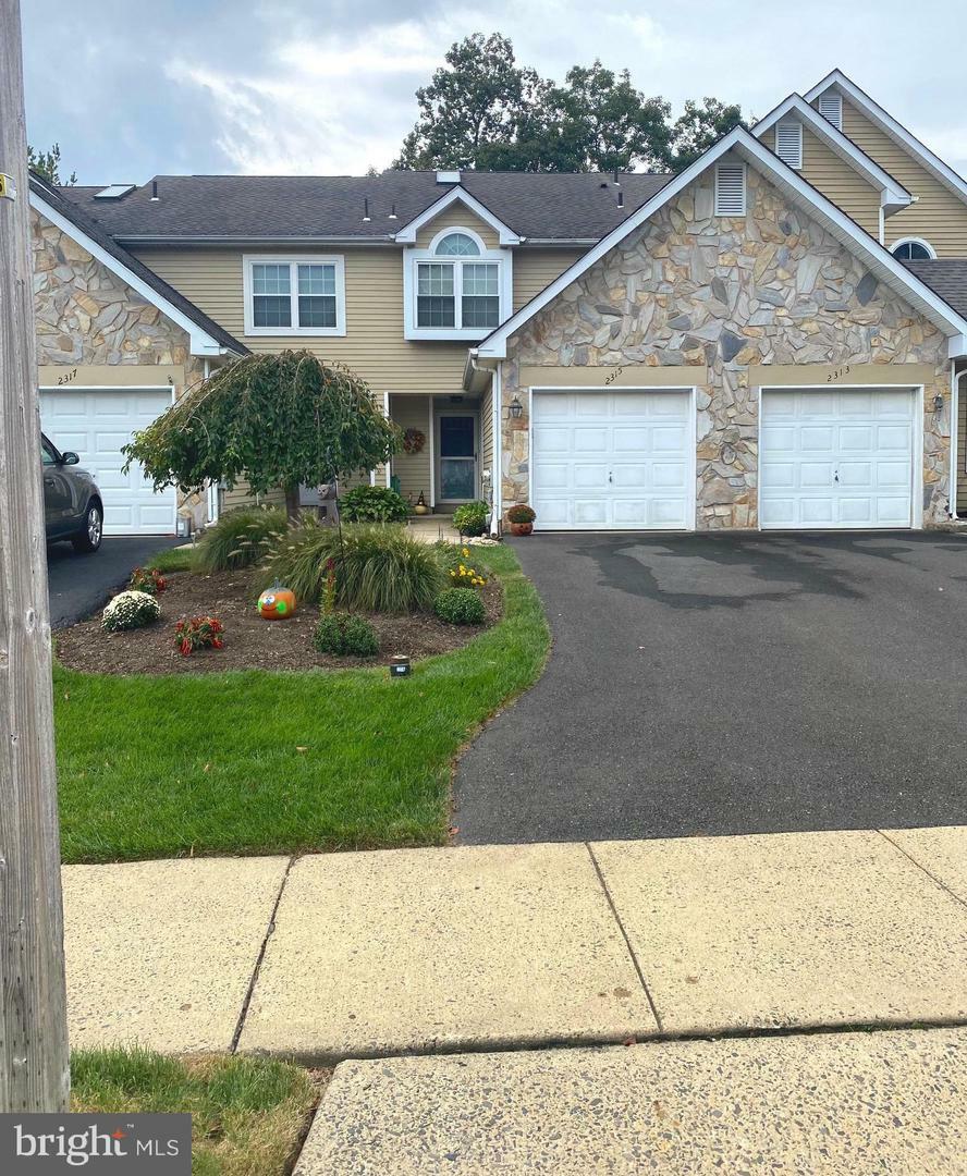 Property Photo:  2315 Orchard Hill  PA 18976 