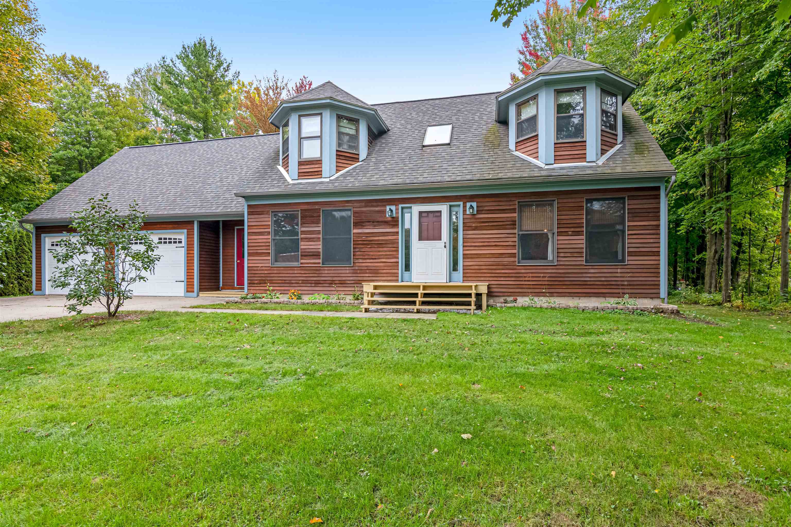 Property Photo:  81 Maplewood Avenue  VT 05468 