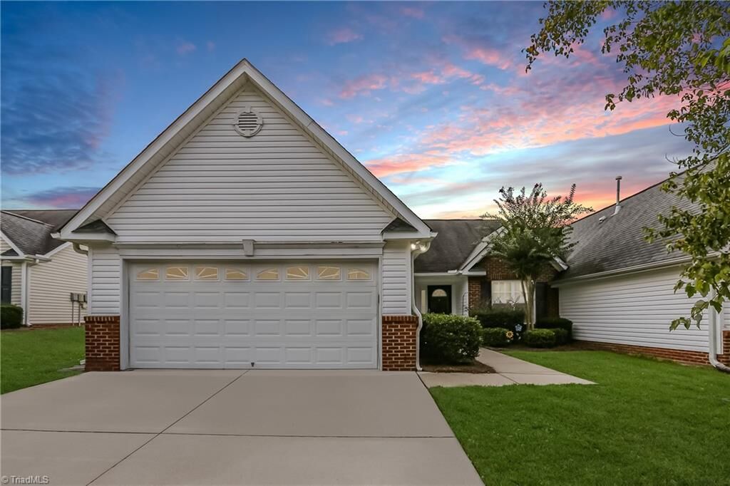 Property Photo:  639 Ansley Way  NC 27265 