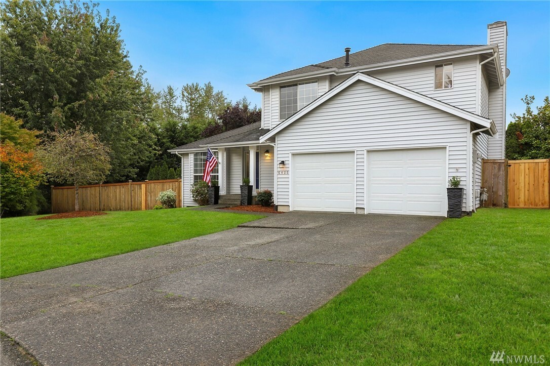 Property Photo: 6406 86th Street Ct E WA 98371