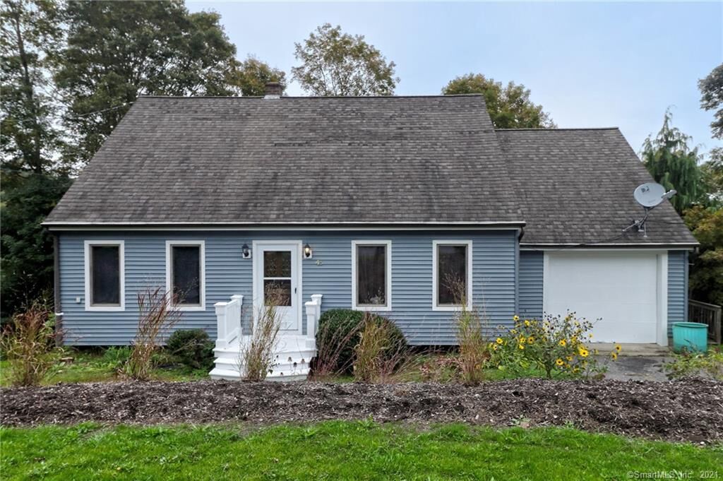 Property Photo: 48 Knorr Avenue CT 06483