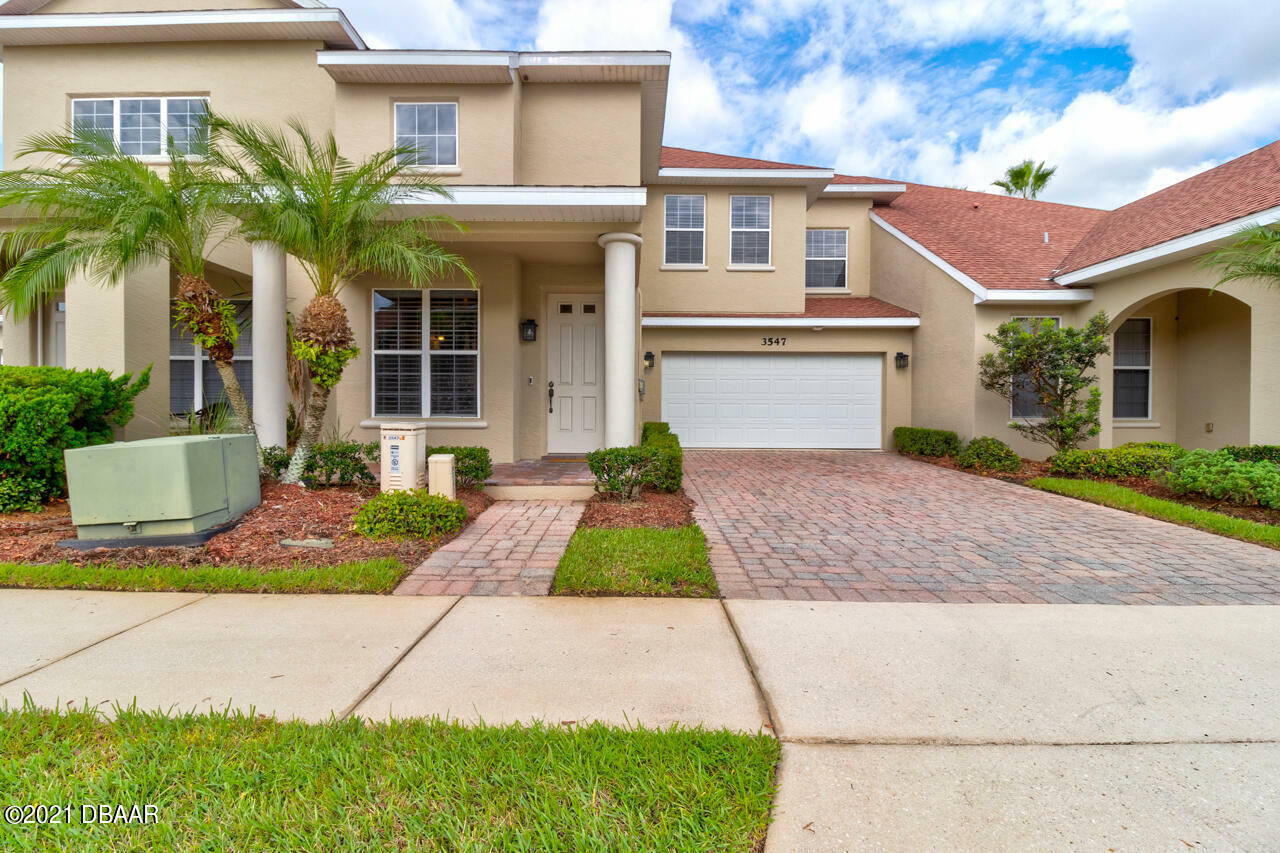 Property Photo:  3547 Romea Circle  FL 32168 