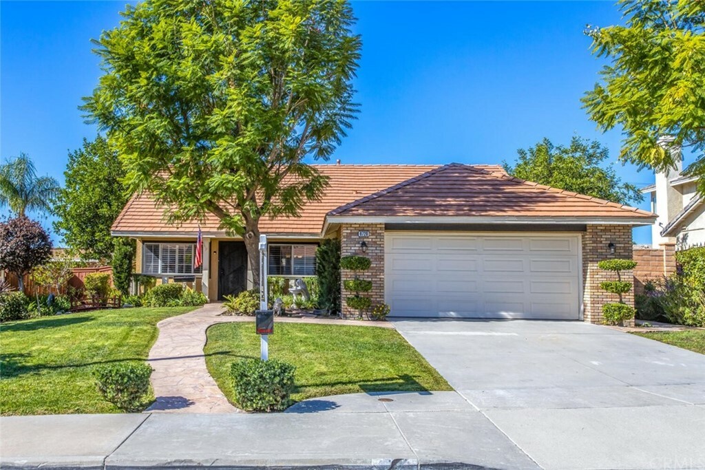 Property Photo: 6728 Regal Oaks Road CA 92346