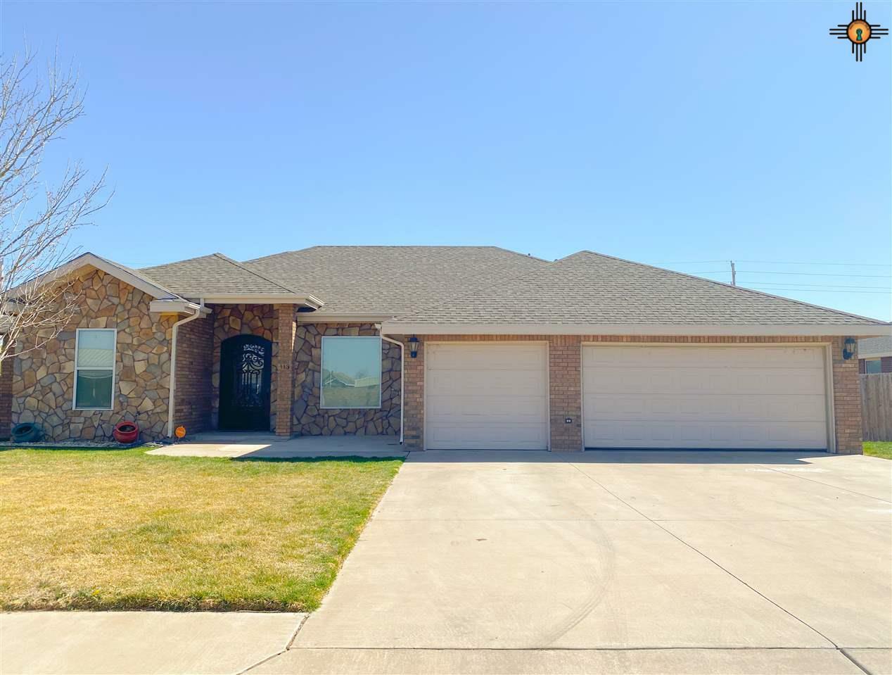 Property Photo: 113 Asher NM 88101