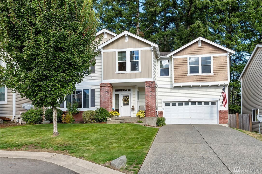 Property Photo:  1309 SE Koda Cir  WA 98366 