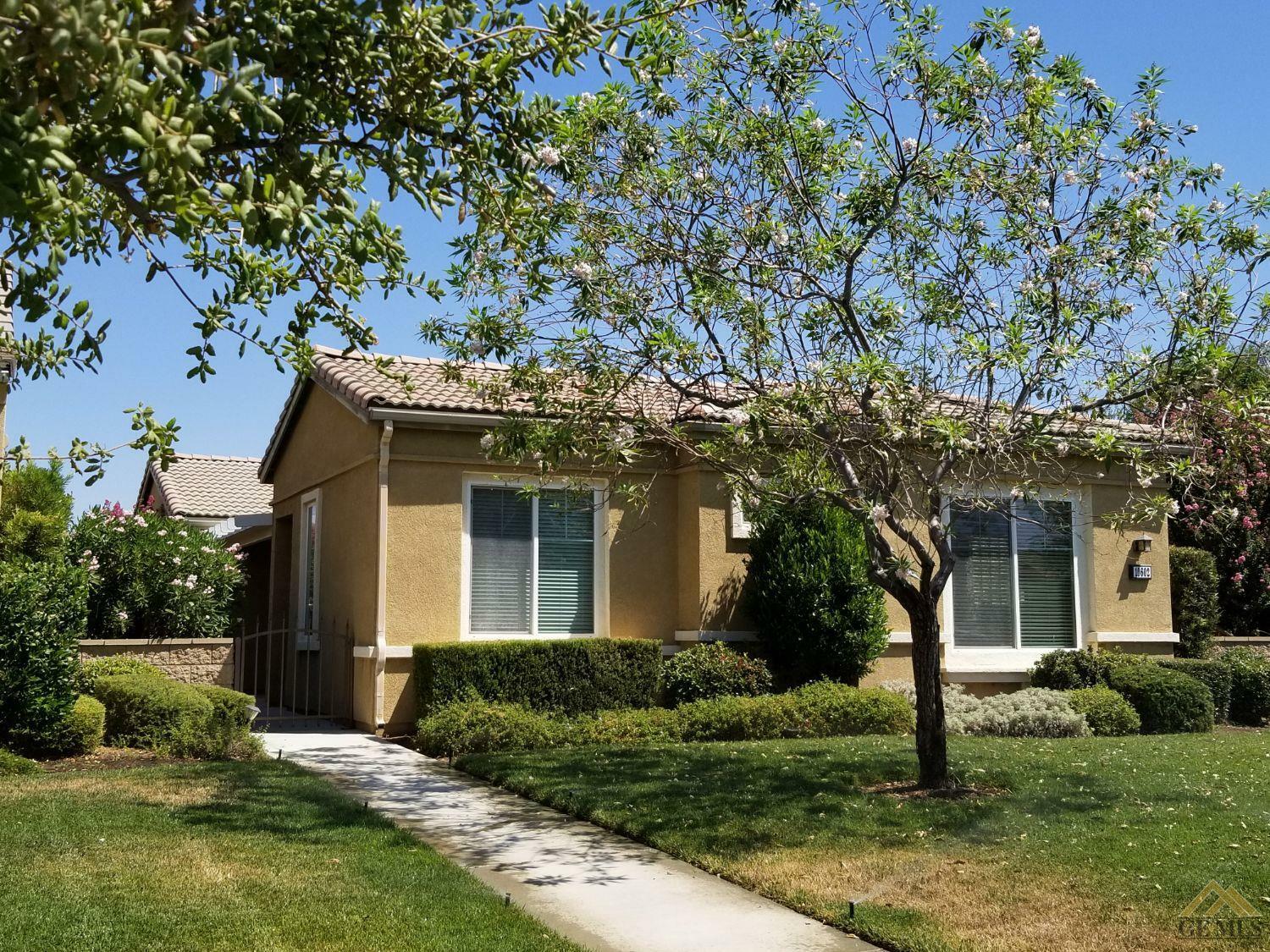 10602 Toscana Drive  Bakersfield CA 93306 photo