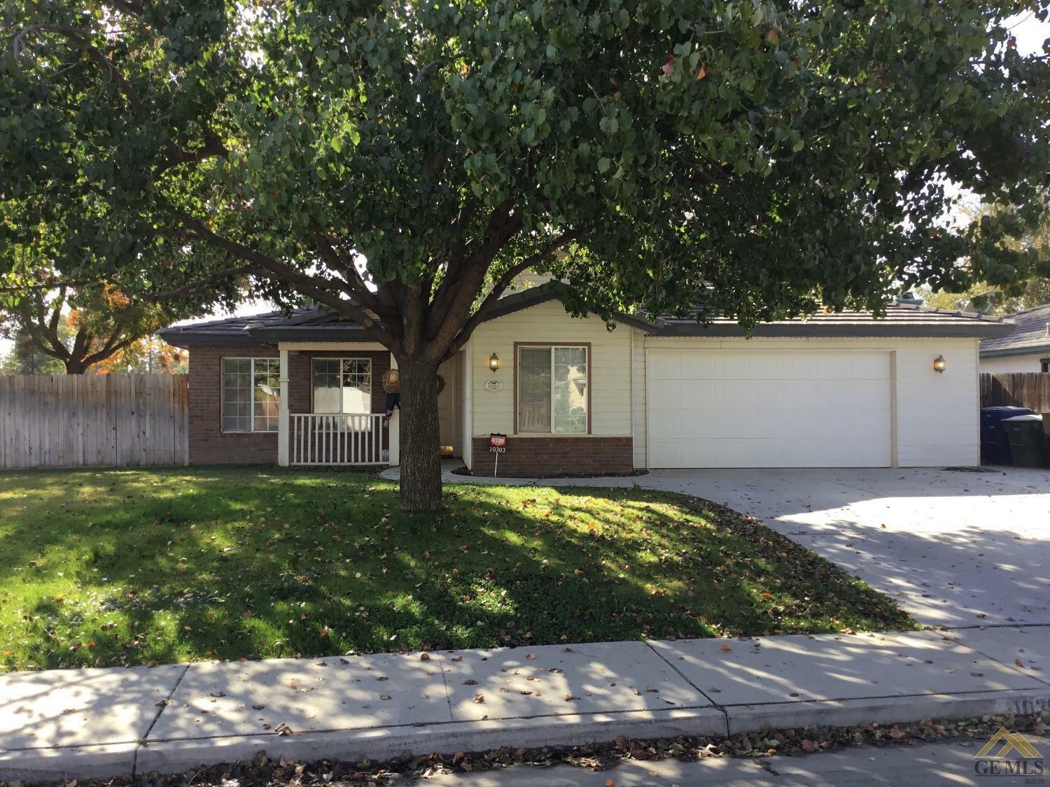 10303 Atakapa Avenue  Bakersfield CA 93312 photo