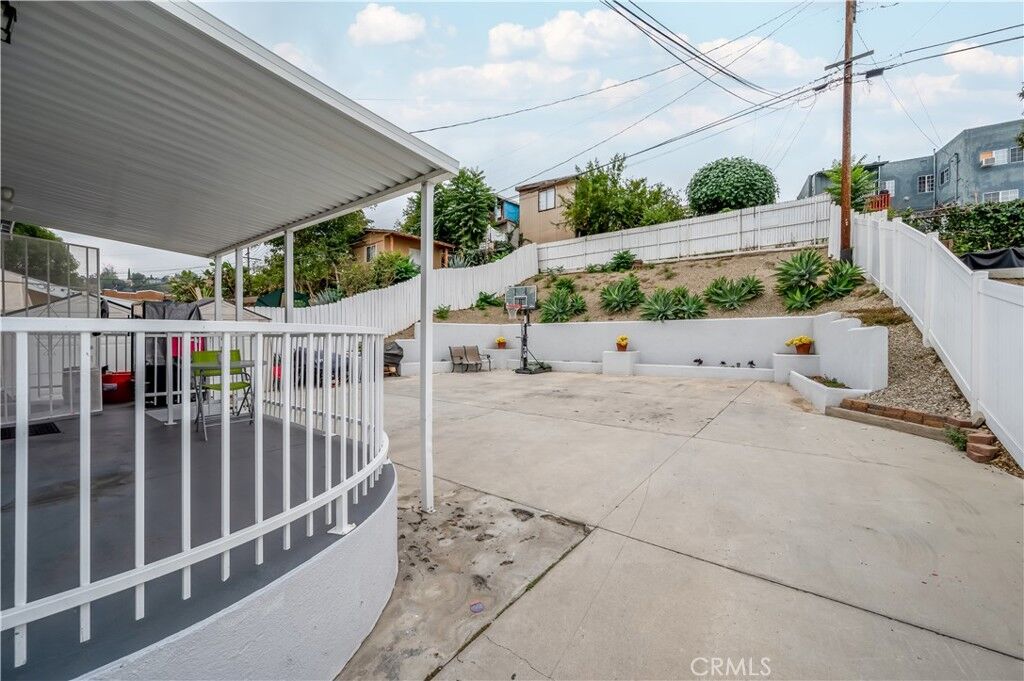 Property Photo: 1531 N Herbert Avenue CA 90063