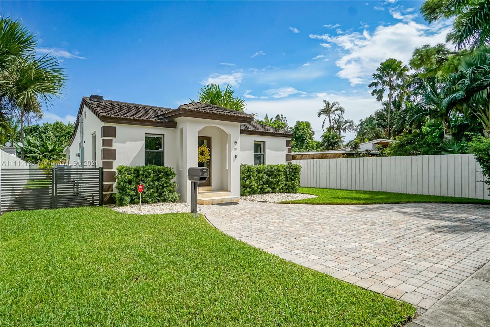 Property Photo:  965 SW 44th Ave  FL 33134 