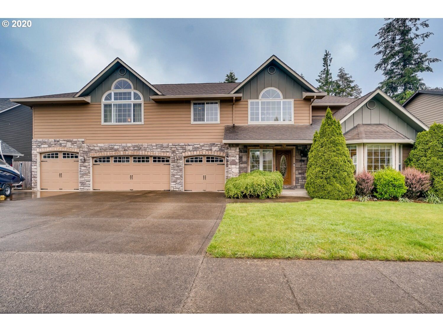 Property Photo:  4609 NW Bass St  WA 98607 