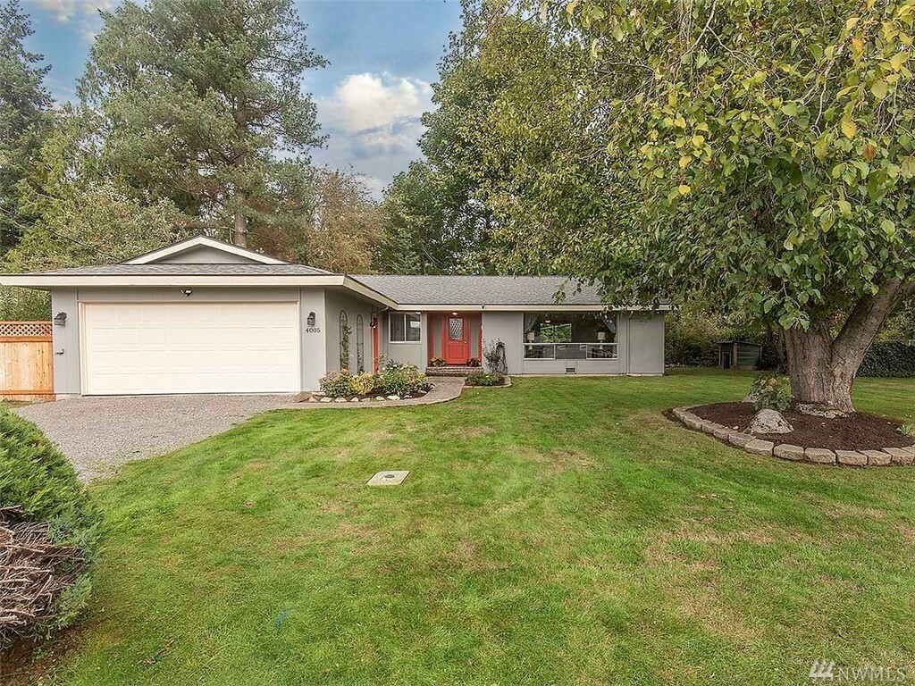 Property Photo:  4005 164th Place SW  WA 98037 