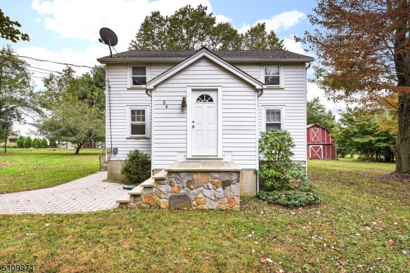 Property Photo:  64 Barley Sheaf Rd  NJ 08822 