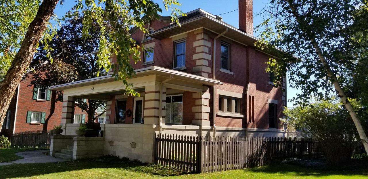 Property Photo:  626 Prospect Ave  WI 53901 