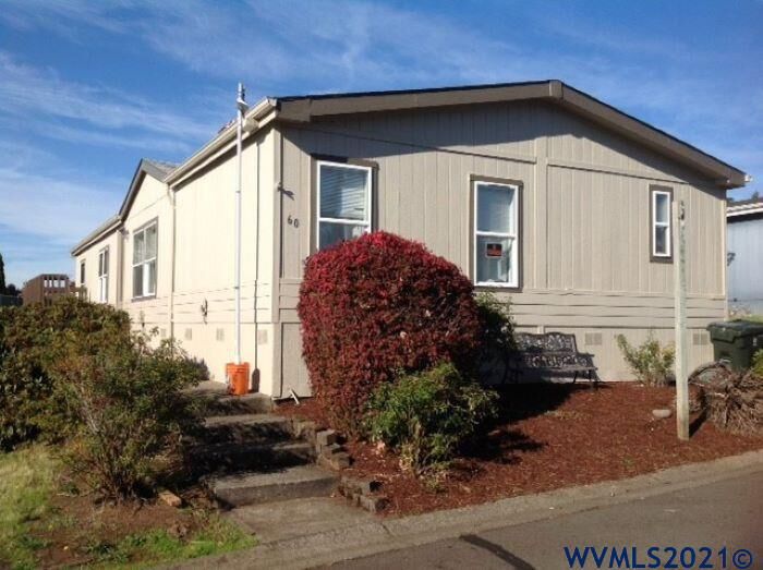 Property Photo: 2000 Robins (#60) Ln SE 60 OR 97306