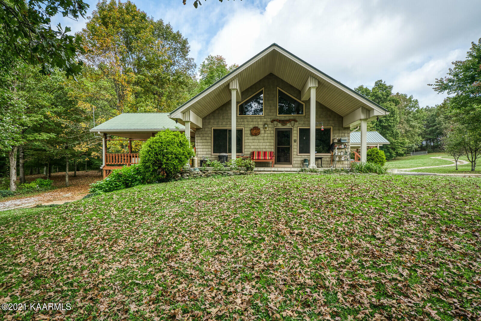 Property Photo:  1446 Hensley Rd  TN 38556 