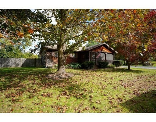 6 Briscoe Rd  Groveland MA 01834 photo