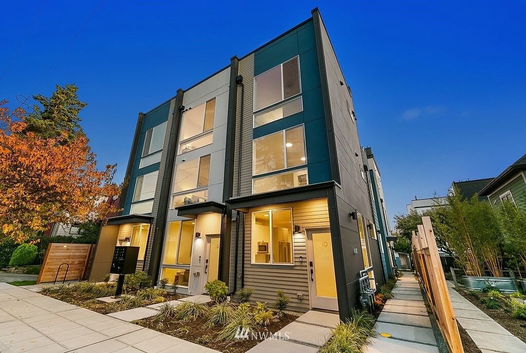 Property Photo:  2441 A NW 61st Street  WA 98107 