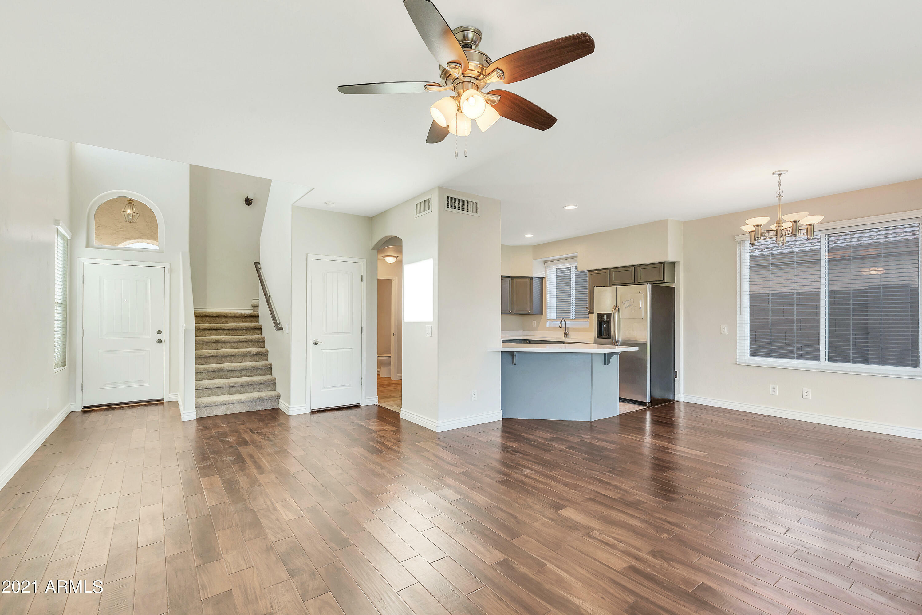 Property Photo: 3234 E Kristal Way AZ 85050