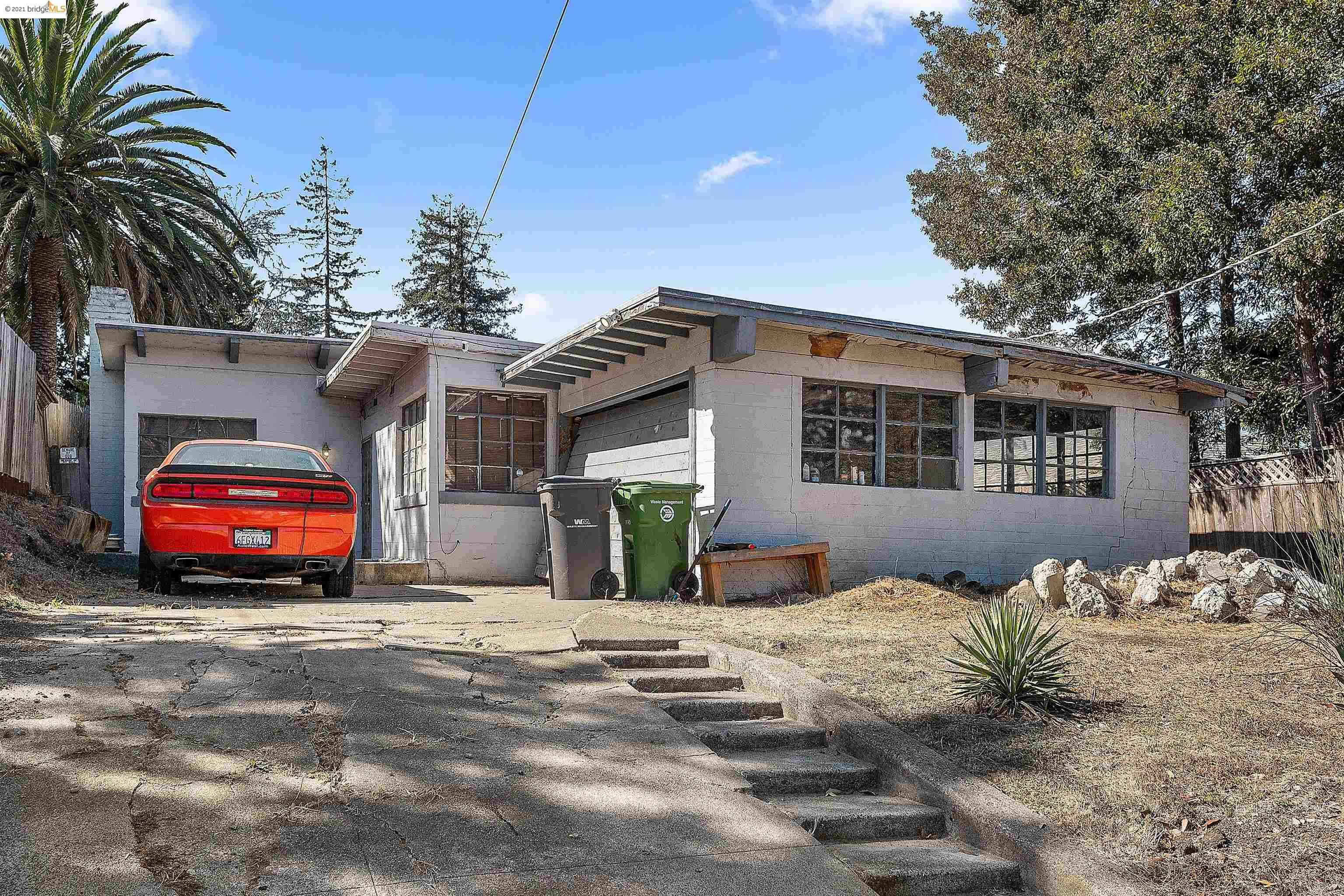 Property Photo:  7535 Sterling Dr  CA 94605 