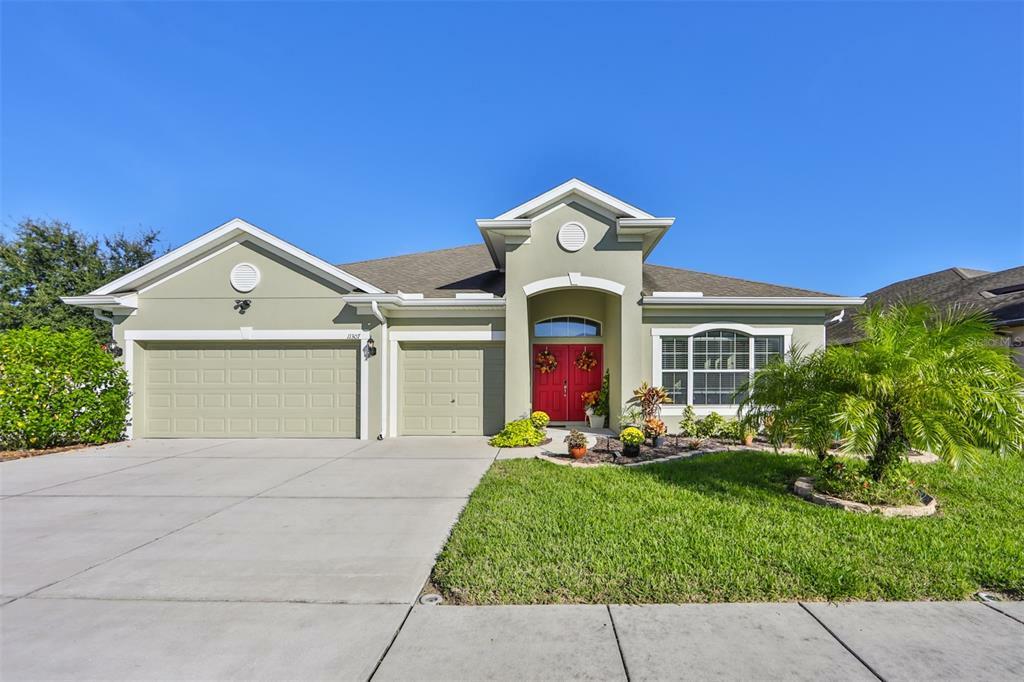 Property Photo: 11307 Tayport Loop FL 34654