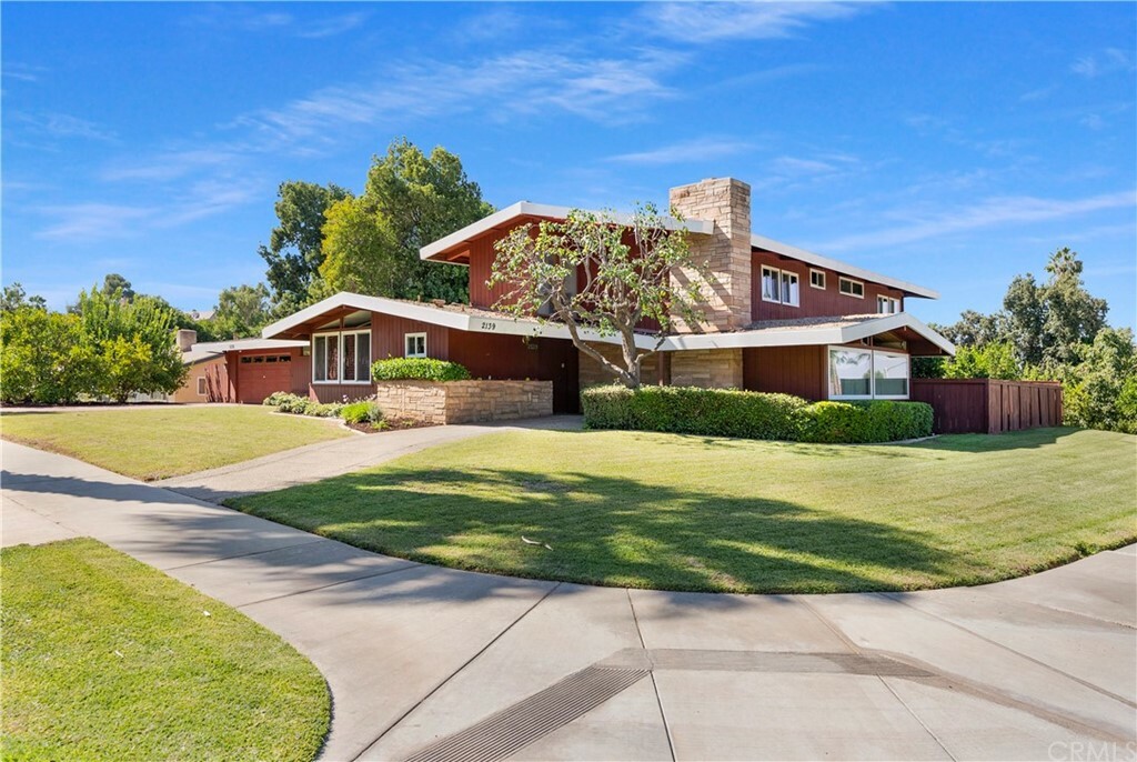 Property Photo:  2139 Archdale Street  CA 92506 