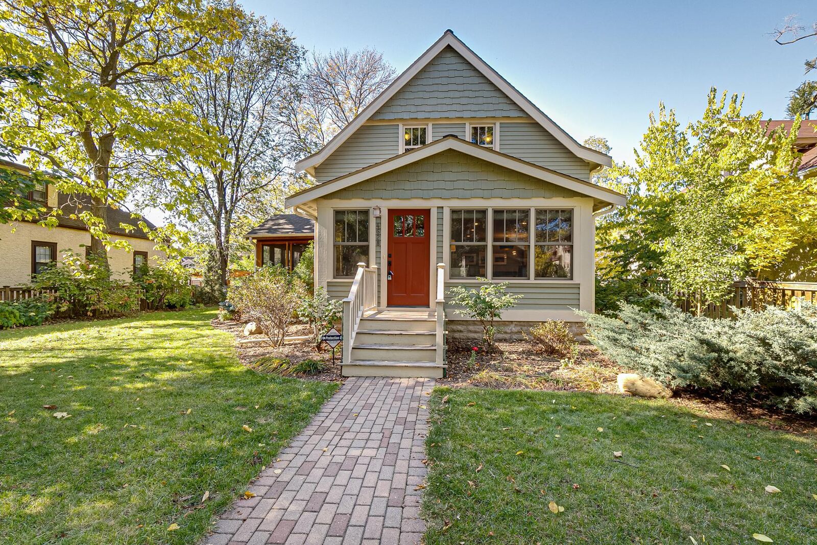 Property Photo: 4628 Pleasant Avenue S MN 55419