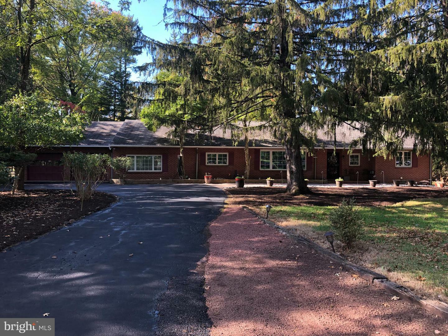 Property Photo: 269 Raymond Road NJ 08540
