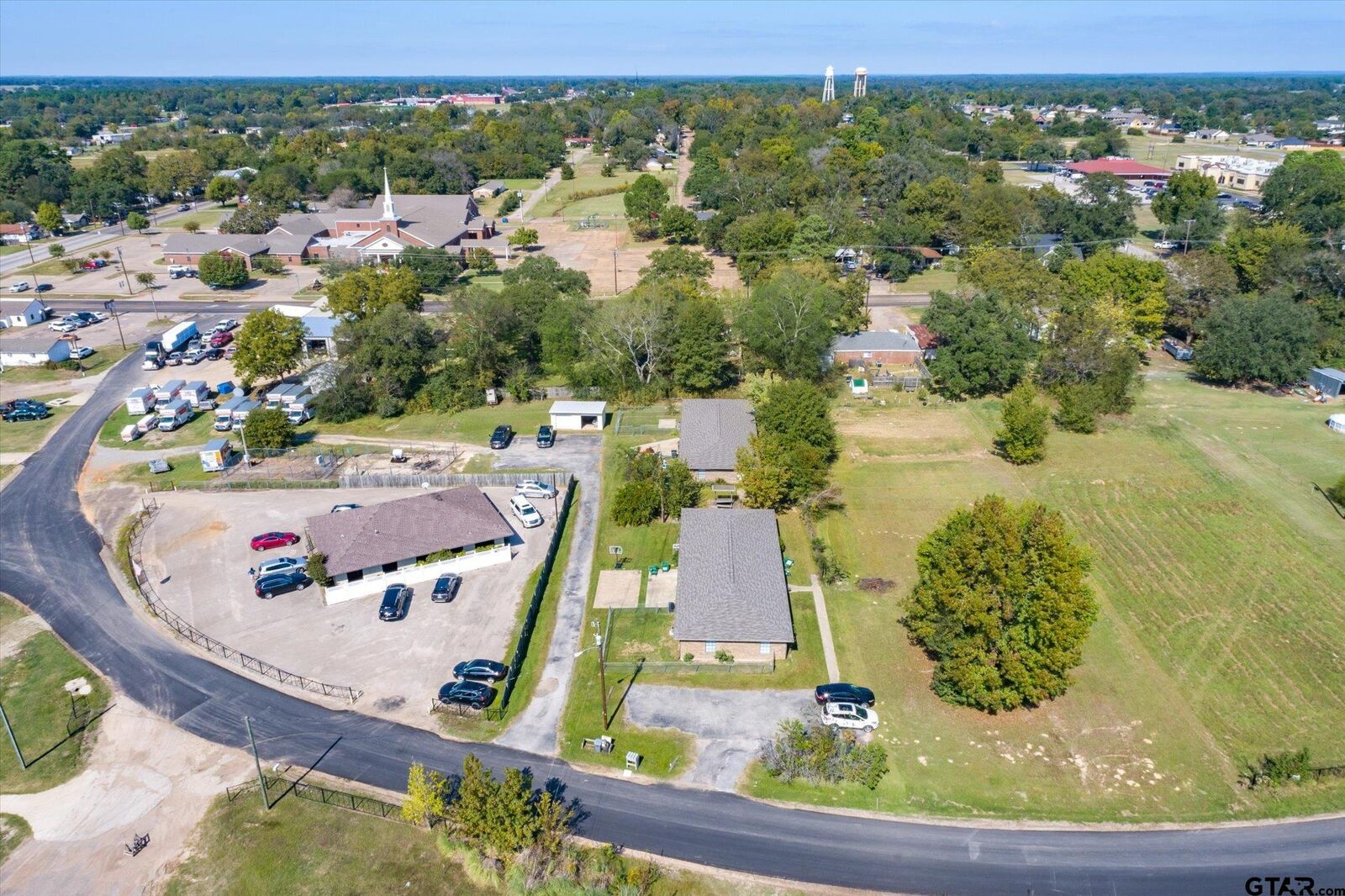 Property Photo:  225 Quail St  TX 75790 