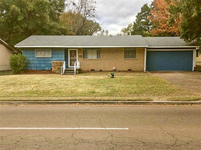 Property Photo: 1071 Ellis Avenue MS 39209