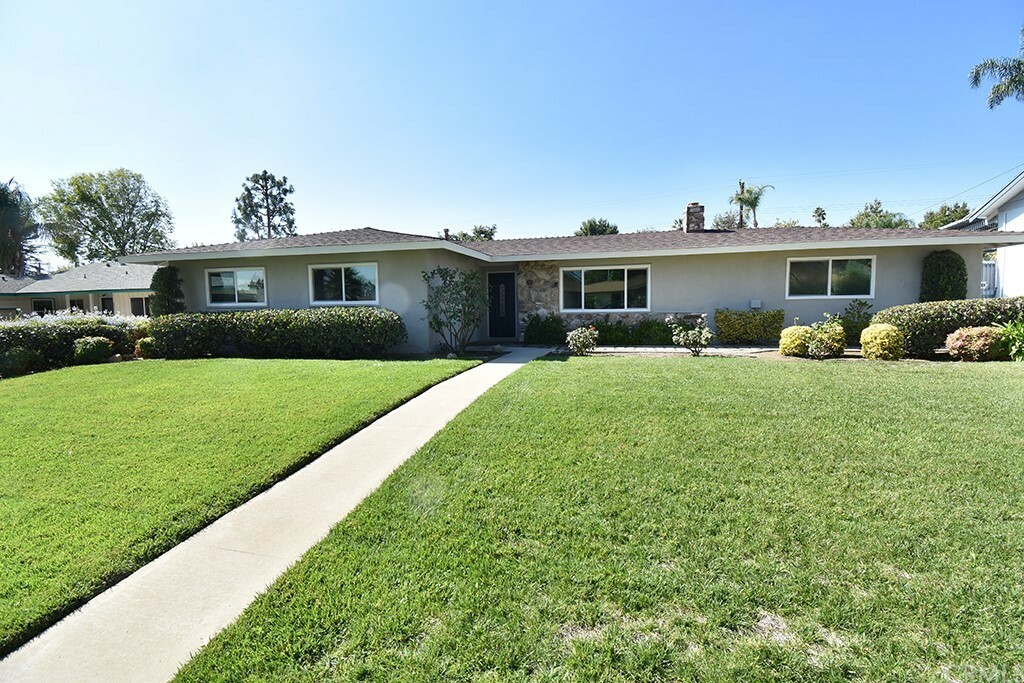 Property Photo:  1383 N 2nd Avenue  CA 91786 