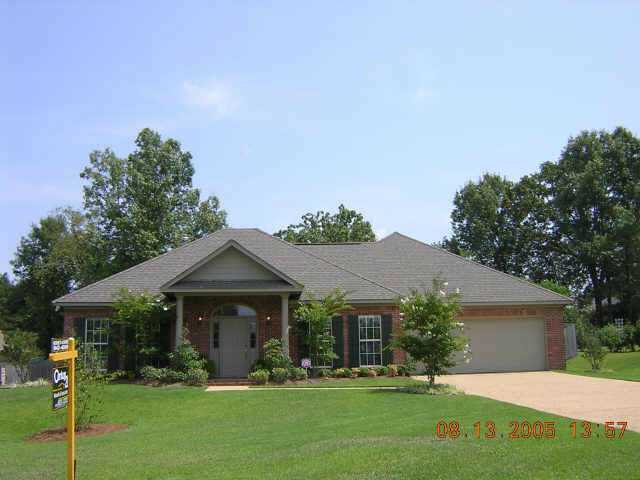 Property Photo:  235 N Ridge Drive  MS 39110 