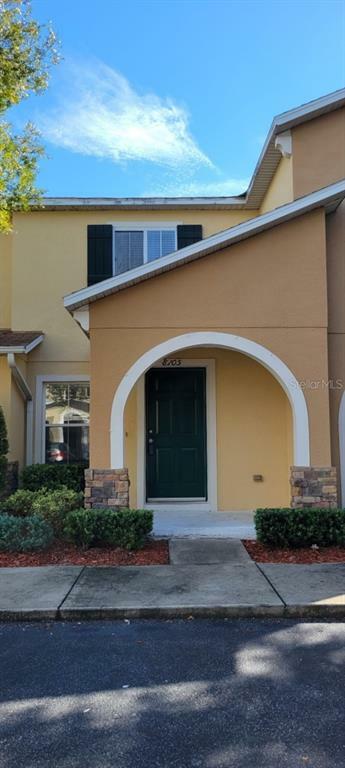 Property Photo:  8105 Silent Creek Drive  FL 33615 