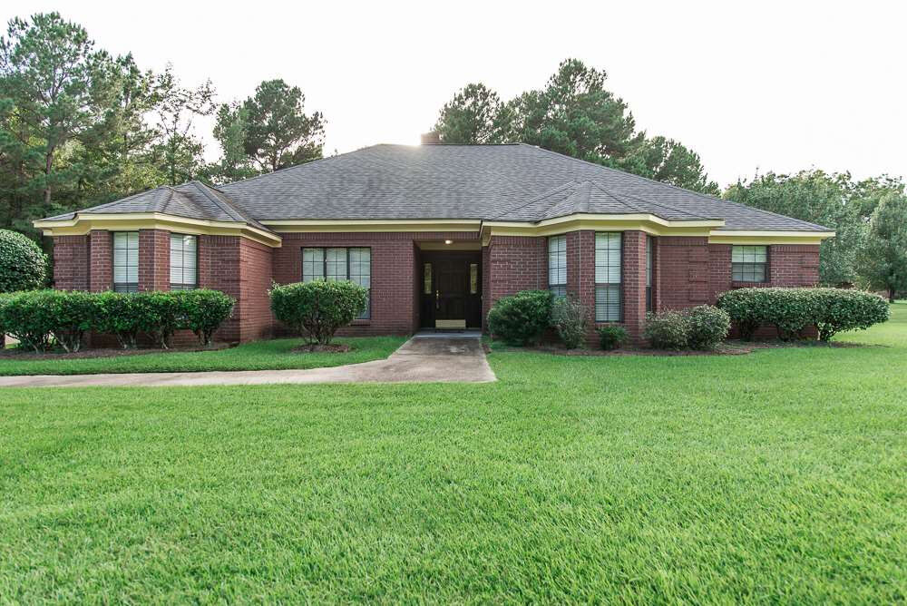 Property Photo:  6385 Livingston Road  MS 39213 