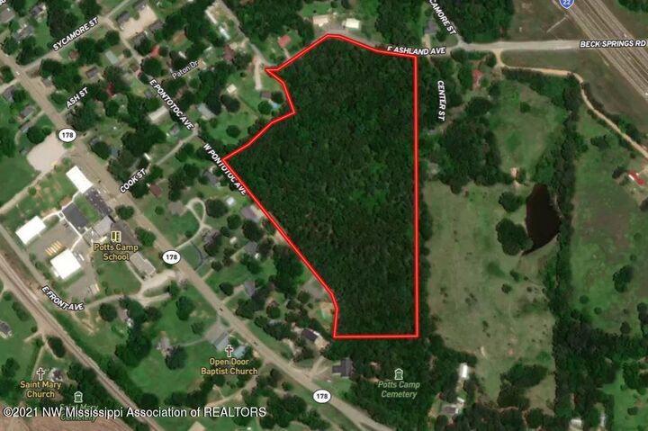 17 Pontotoc Avenue  Potts Camp MS 38659 photo