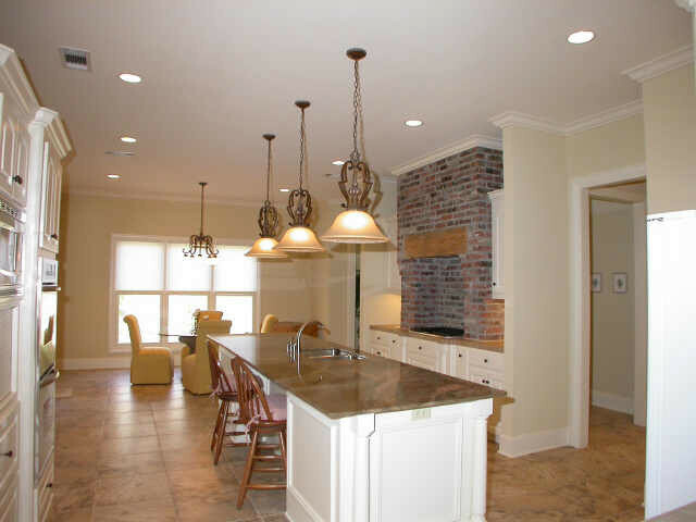 Property Photo:  803 Farwell Boulevard  MS 39110 