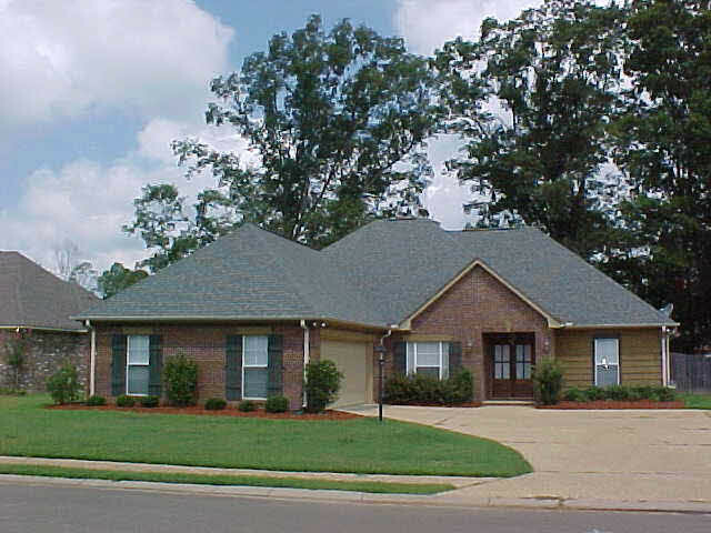 Property Photo:  196 Raulston Drive  MS 39272 