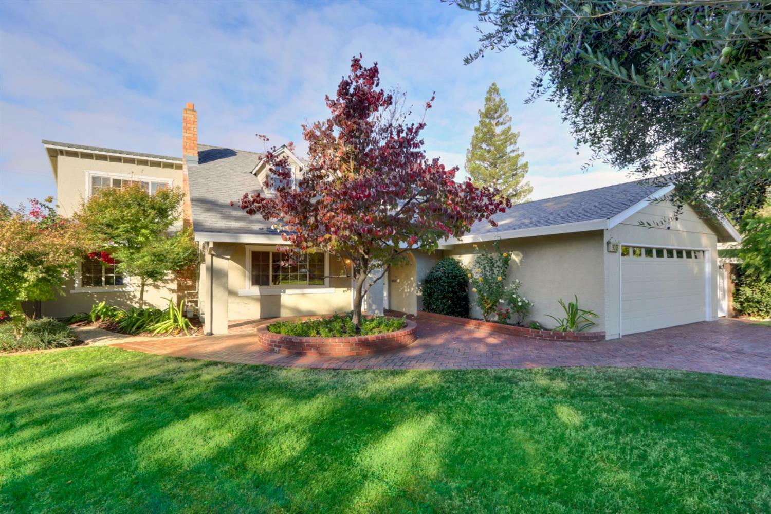 Property Photo:  9008 Teakwood Court  CA 95826 