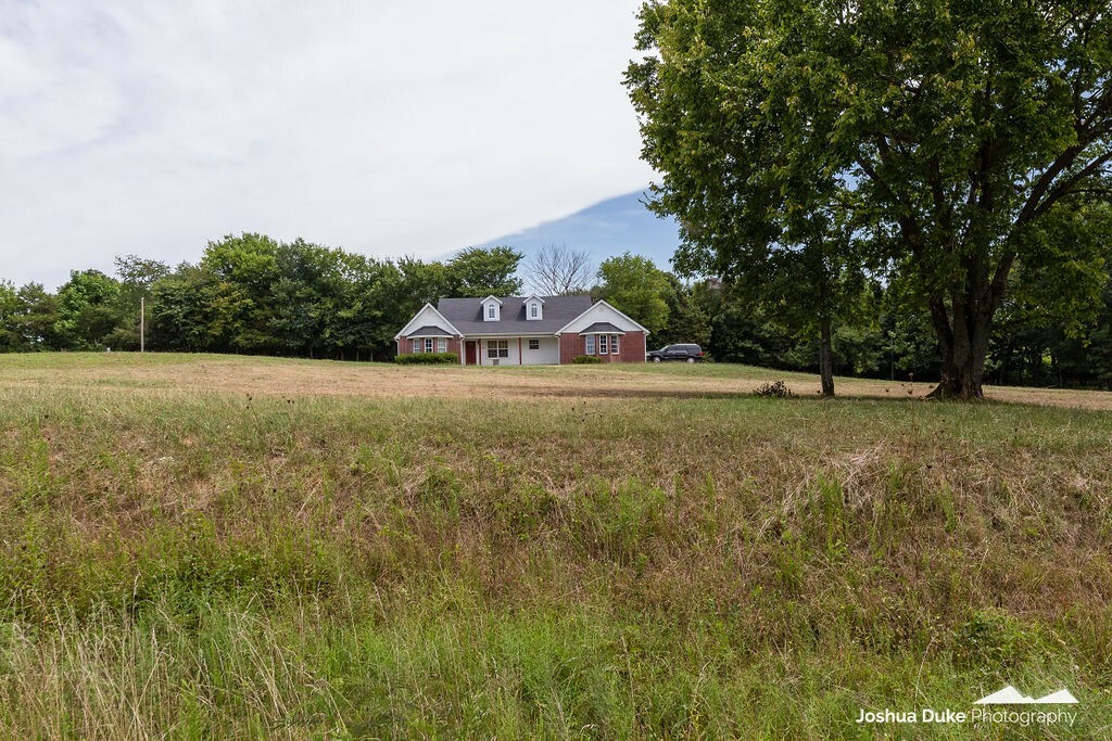 14899 Chestnut Farms Road  Fayetteville AR 72701 photo